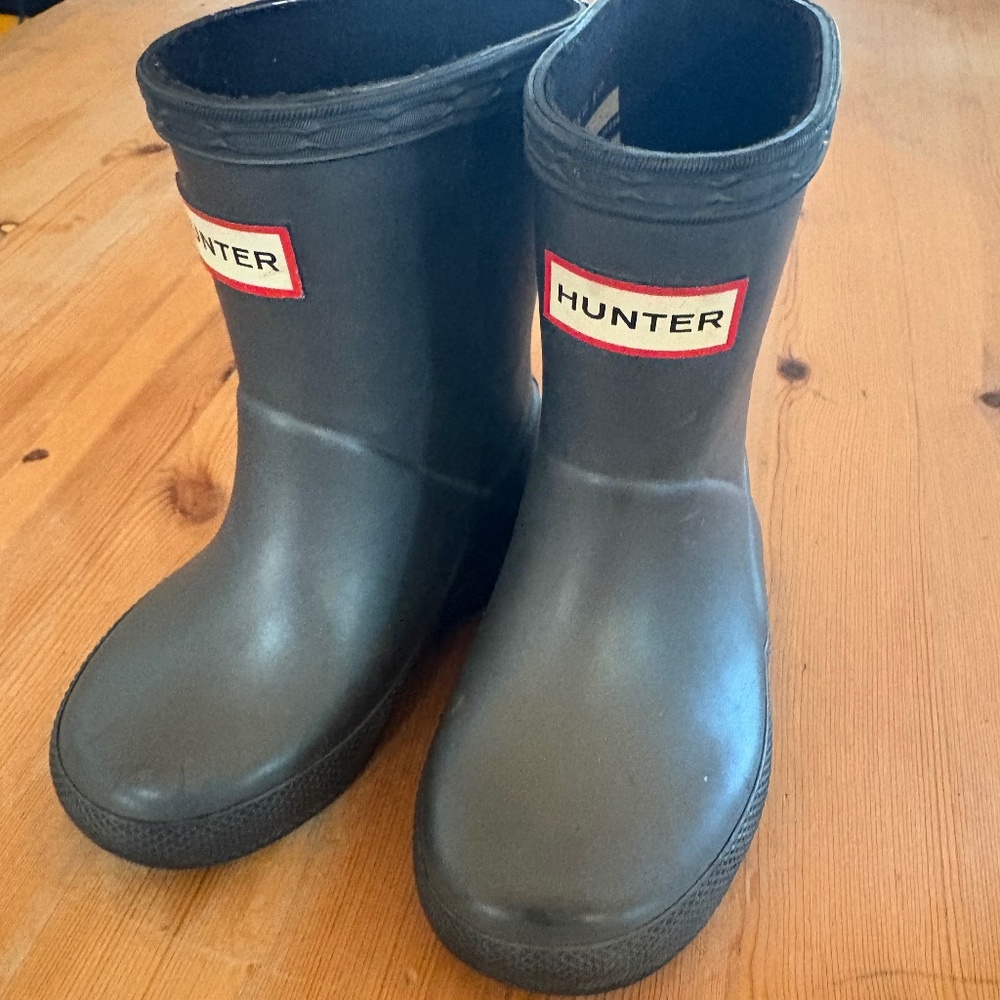 Hunter Kids First Classic Rain Boot - Grey Size 5